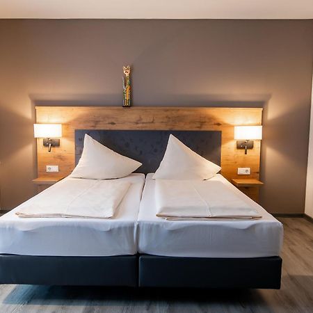 Hotel & Restaurant Bestenheider Stuben Вертхайм Екстериор снимка