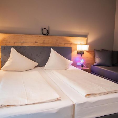 Hotel & Restaurant Bestenheider Stuben Вертхайм Екстериор снимка