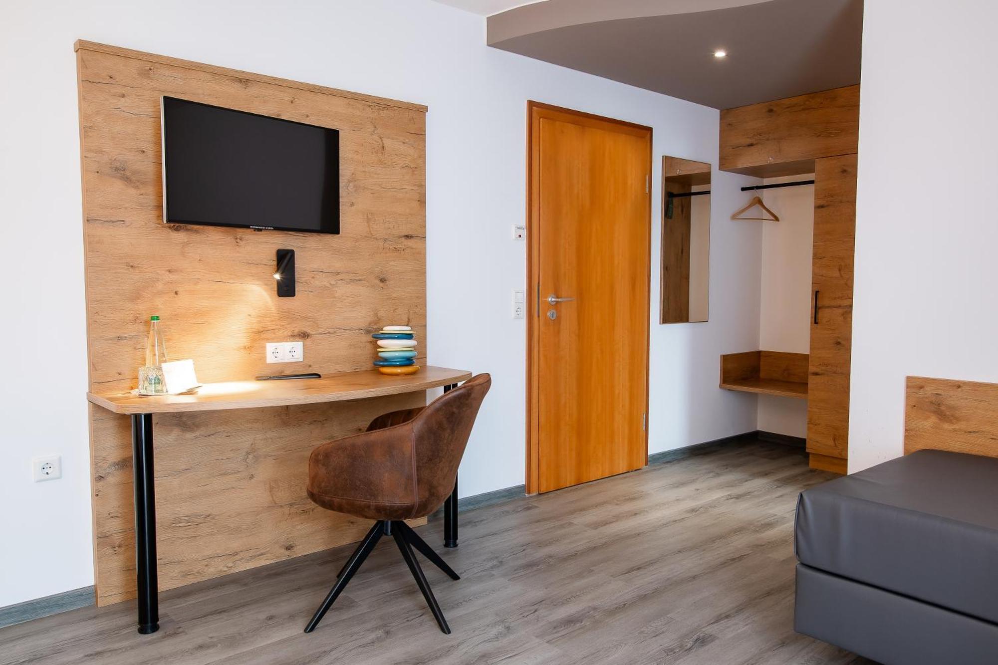 Hotel & Restaurant Bestenheider Stuben Вертхайм Екстериор снимка